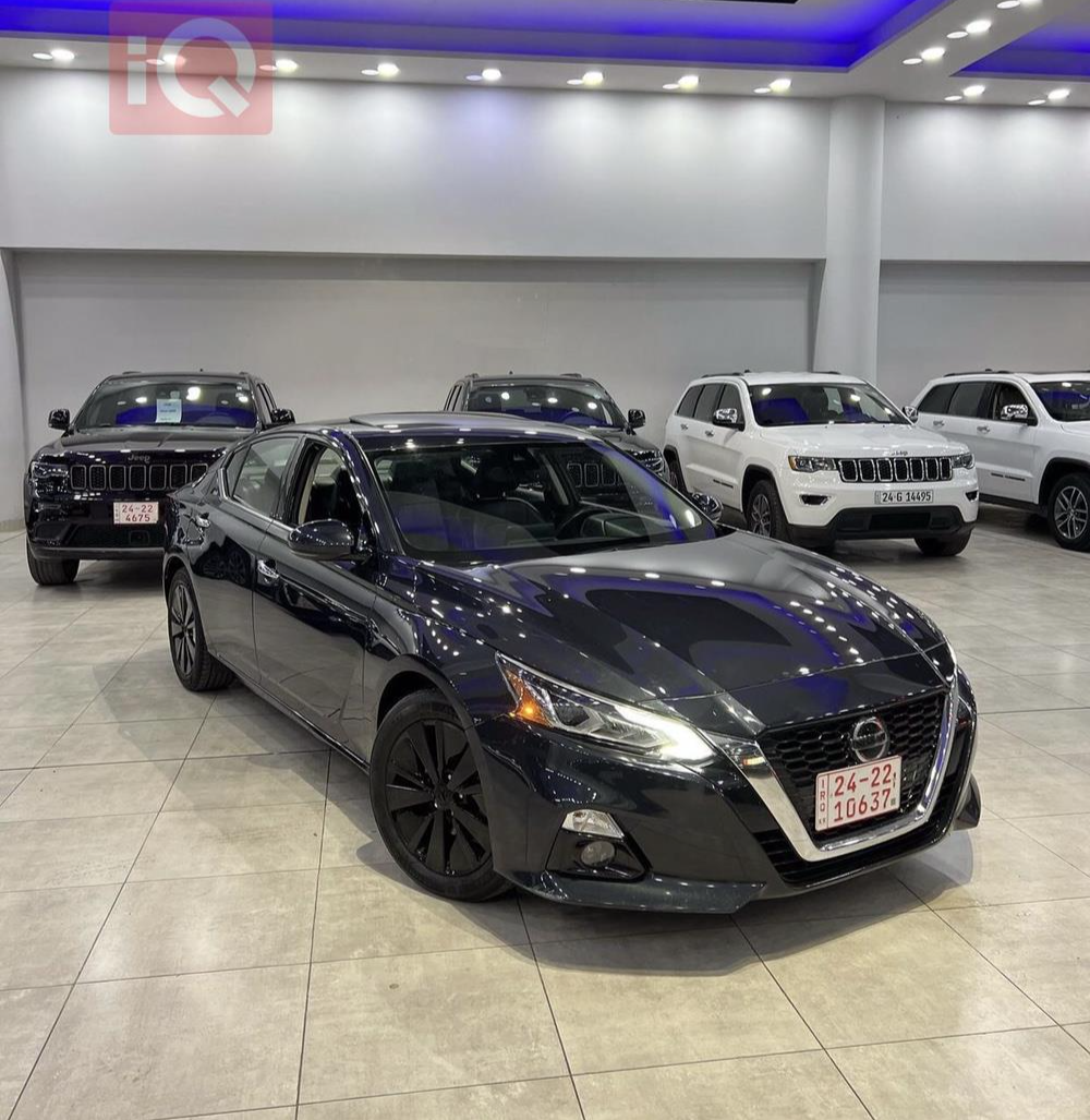 Nissan Altima